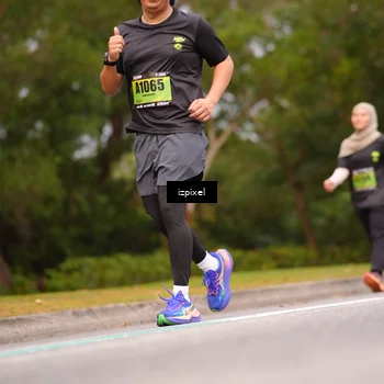 Runner Photo 5436687