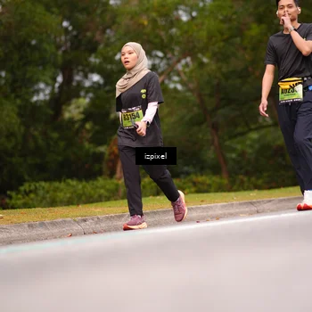 Runner Photo 5436698