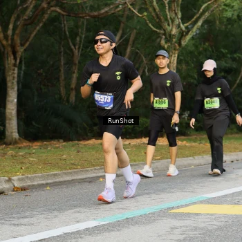 Runner Photo 5436703