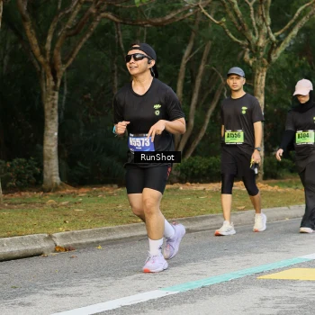 Runner Photo 5436704