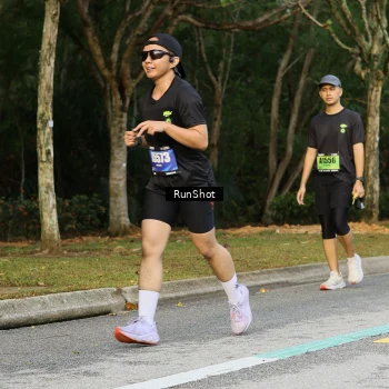 Runner Photo 5436706