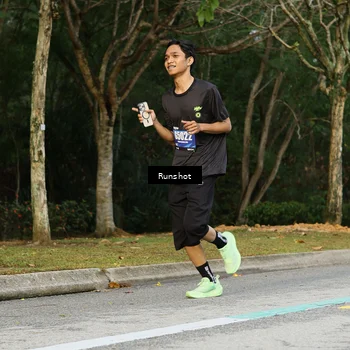Runner Photo 5436824