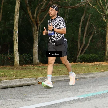 Runner Photo 5437040