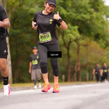 Runner Photo 5437143