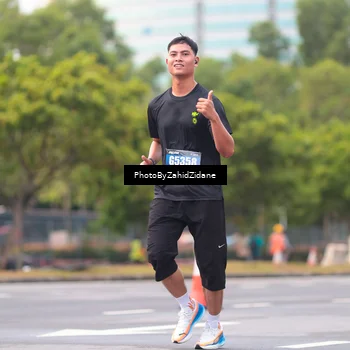 Runner Photo 5437193