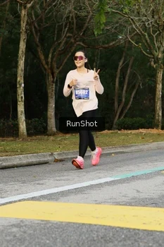 Runner Photo 5437197