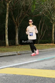 Runner Photo 5437200