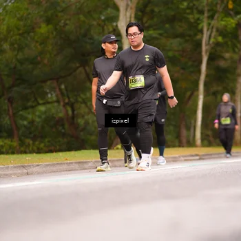 Runner Photo 5437210