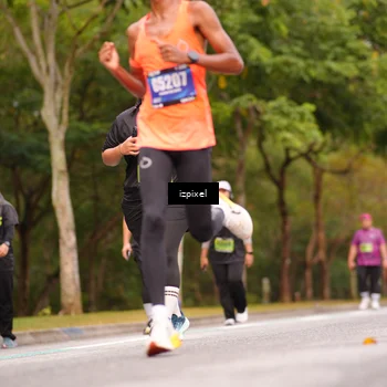 Runner Photo 5437233
