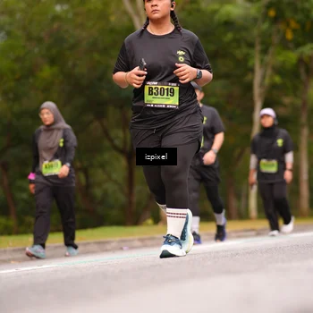 Runner Photo 5437240