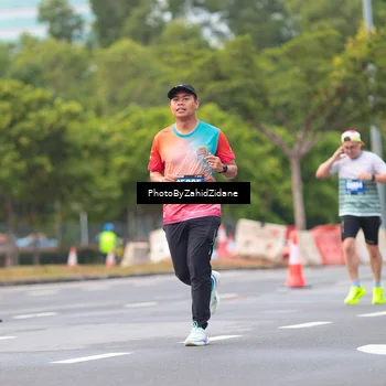 Runner Photo 5437376