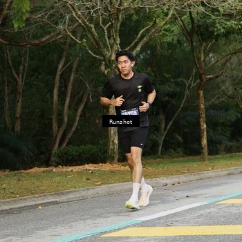 Runner Photo 5437388