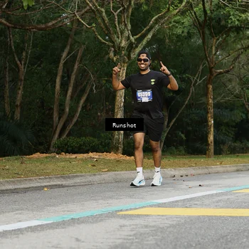 Runner Photo 5437414