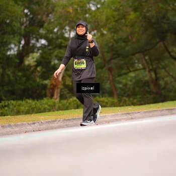Runner Photo 5437419