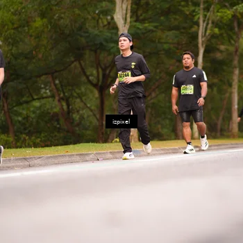 Runner Photo 5437420
