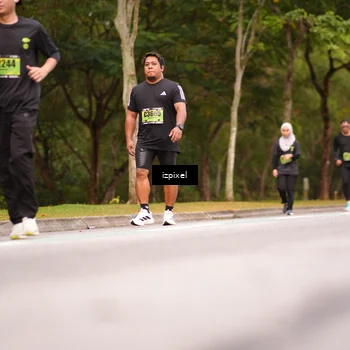 Runner Photo 5437453