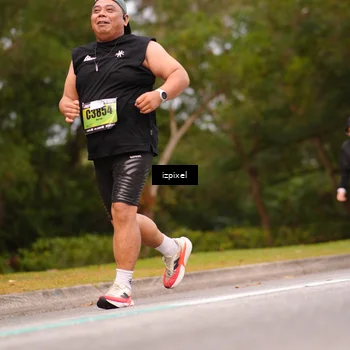 Runner Photo 5437624