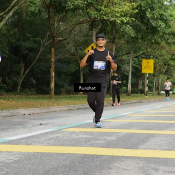 Runner Photo 5437635