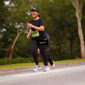 Runner Photo 5437648