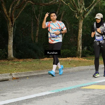 Runner Photo 5437672