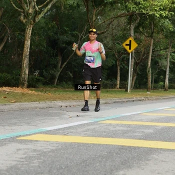 Runner Photo 5437759