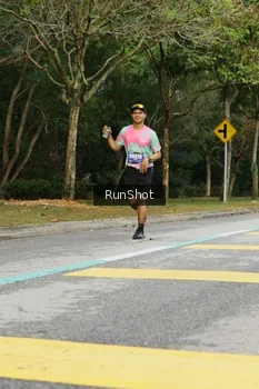 Runner Photo 5437783