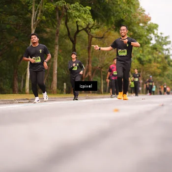 Runner Photo 5437787