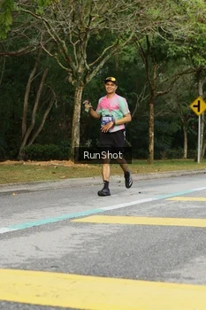 Runner Photo 5437793