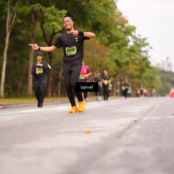 Runner Photo 5437796
