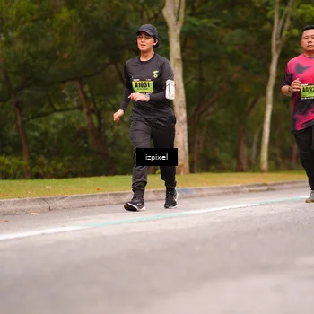 Runner Photo 5437846