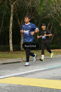 Runner Photo 5437872