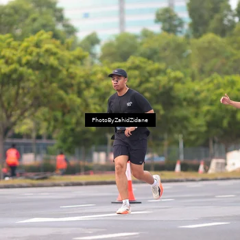 Runner Photo 5437900