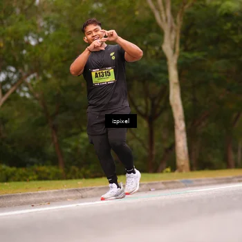 Runner Photo 5437998