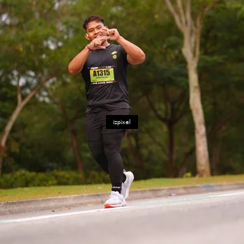 Runner Photo 5438000