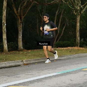Runner Photo 5438098