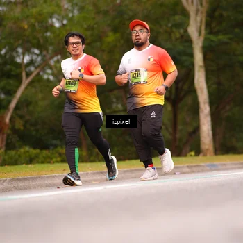 Runner Photo 5438149