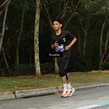 Runner Photo 5438344