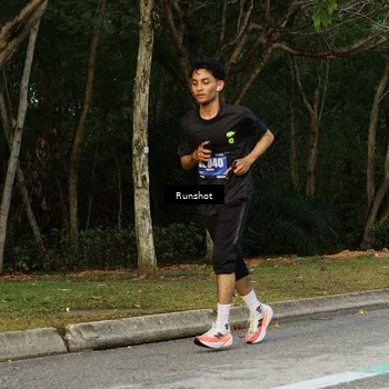 Runner Photo 5438348