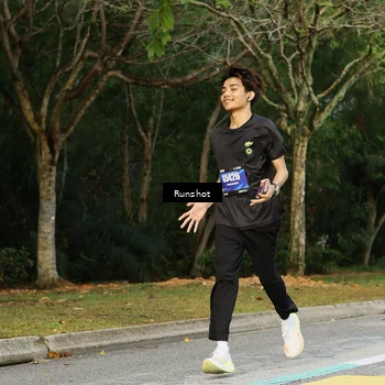 Runner Photo 5438366