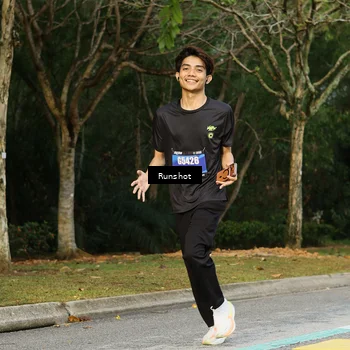 Runner Photo 5438368