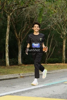 Runner Photo 5438376