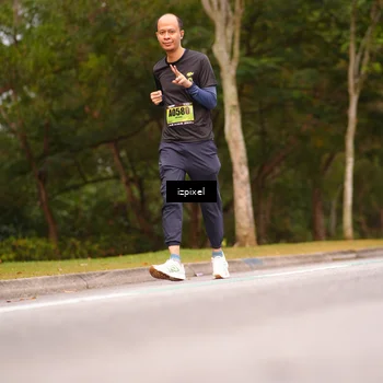 Runner Photo 5438403