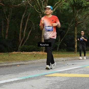 Runner Photo 5438785
