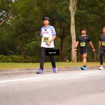 Runner Photo 5438835