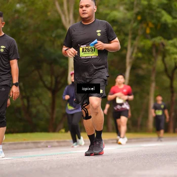 Runner Photo 5438915