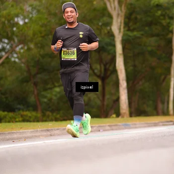 Runner Photo 5439000