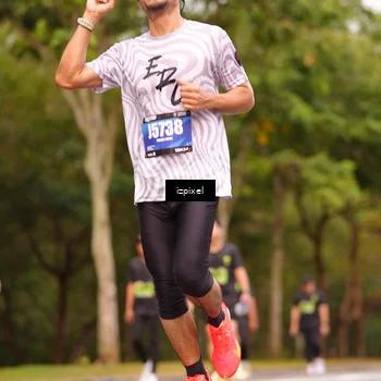 Runner Photo 5439040