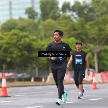 Runner Photo 5439060