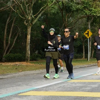 Runner Photo 5439093