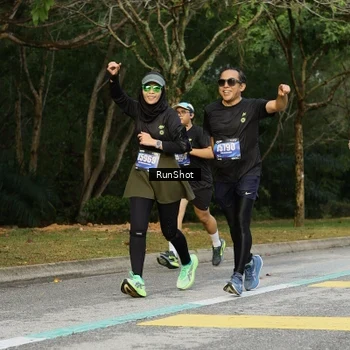 Runner Photo 5439098